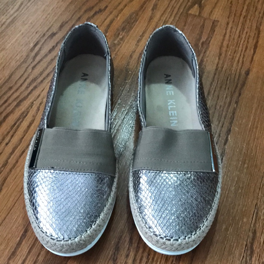 Anne Klein iflex shoes